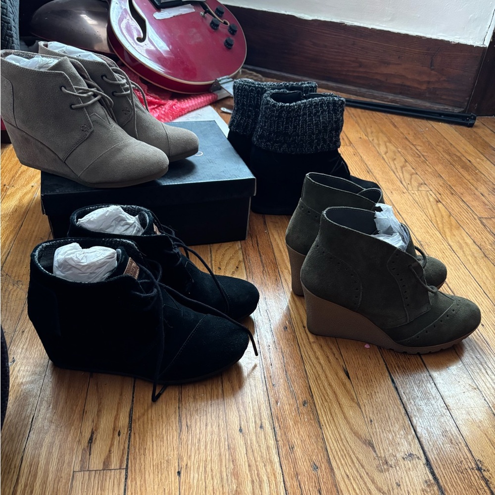 Women’s wedge booties